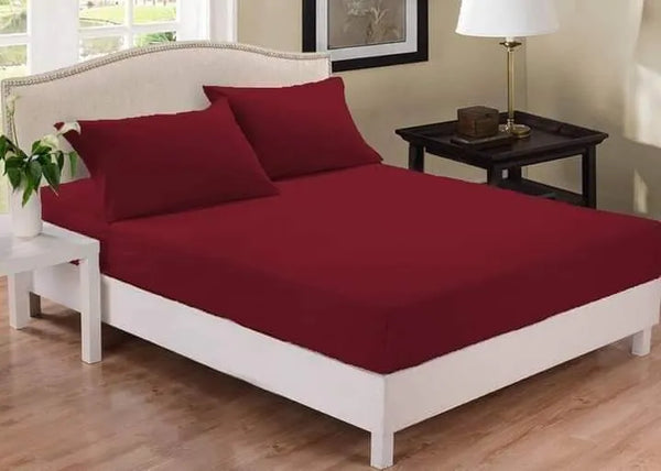 King Size - 100% Waterproof Mattress Cover With Strong Elastic Grip 72 x 78 Inches / 6 x 6.5 Feet